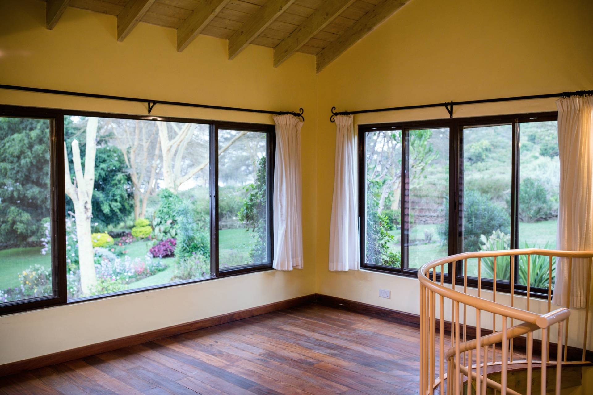 Window Styles That Add Personality to Your Custom Home - Only Windows ...